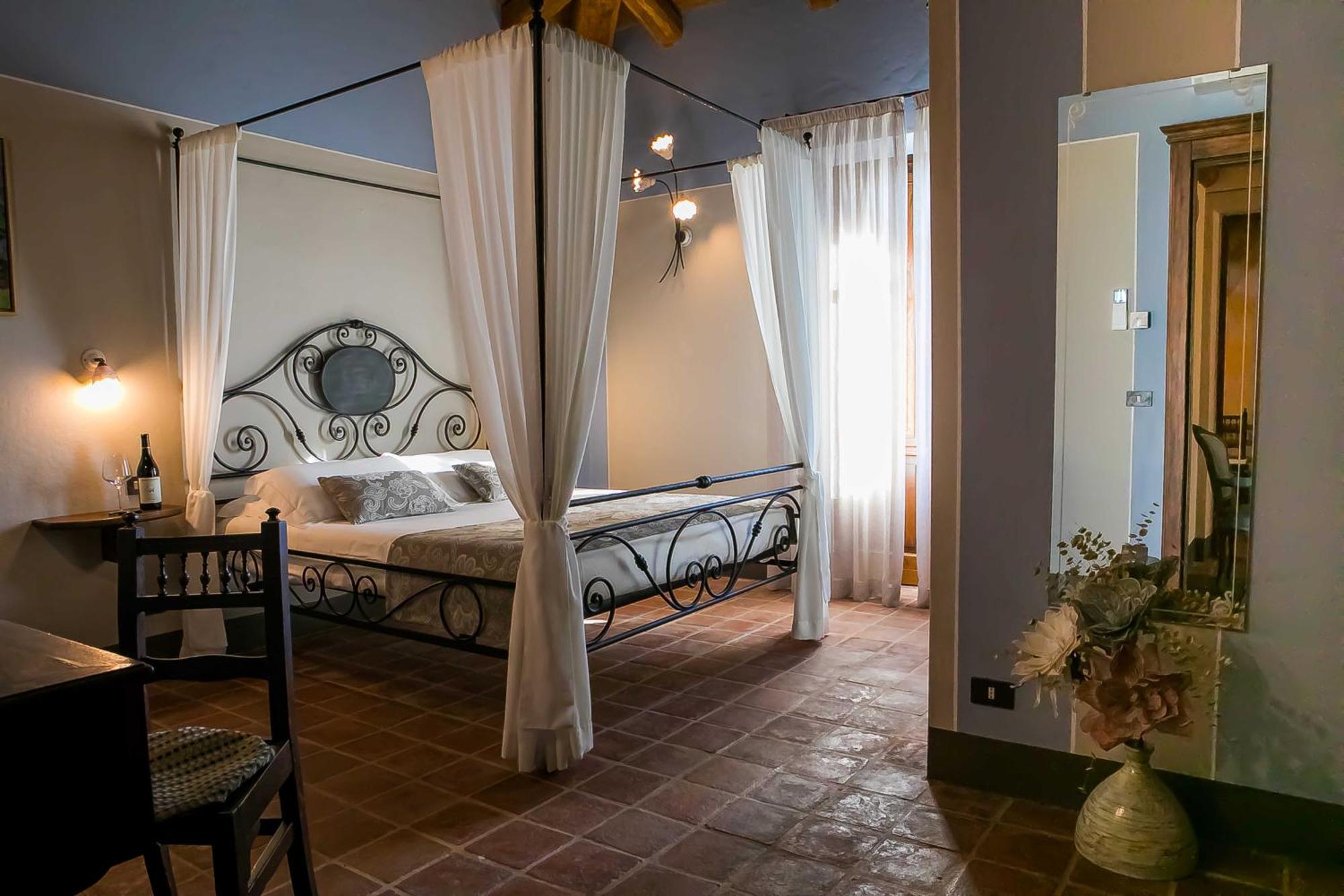 Agriturismo La Torricella Monforte D'Alba Ngoại thất bức ảnh